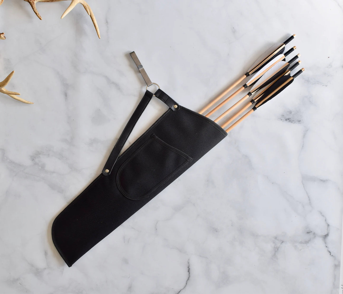 Black Hip Quiver
